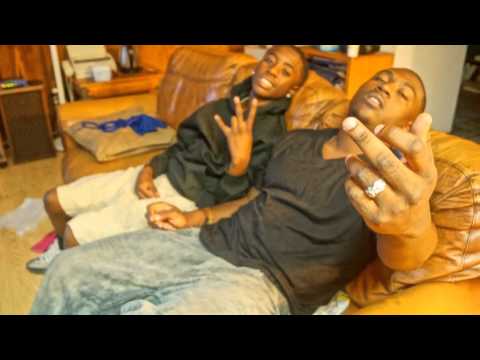 Pecoleone & Yung Swoolah - "PotHot Freestyle"