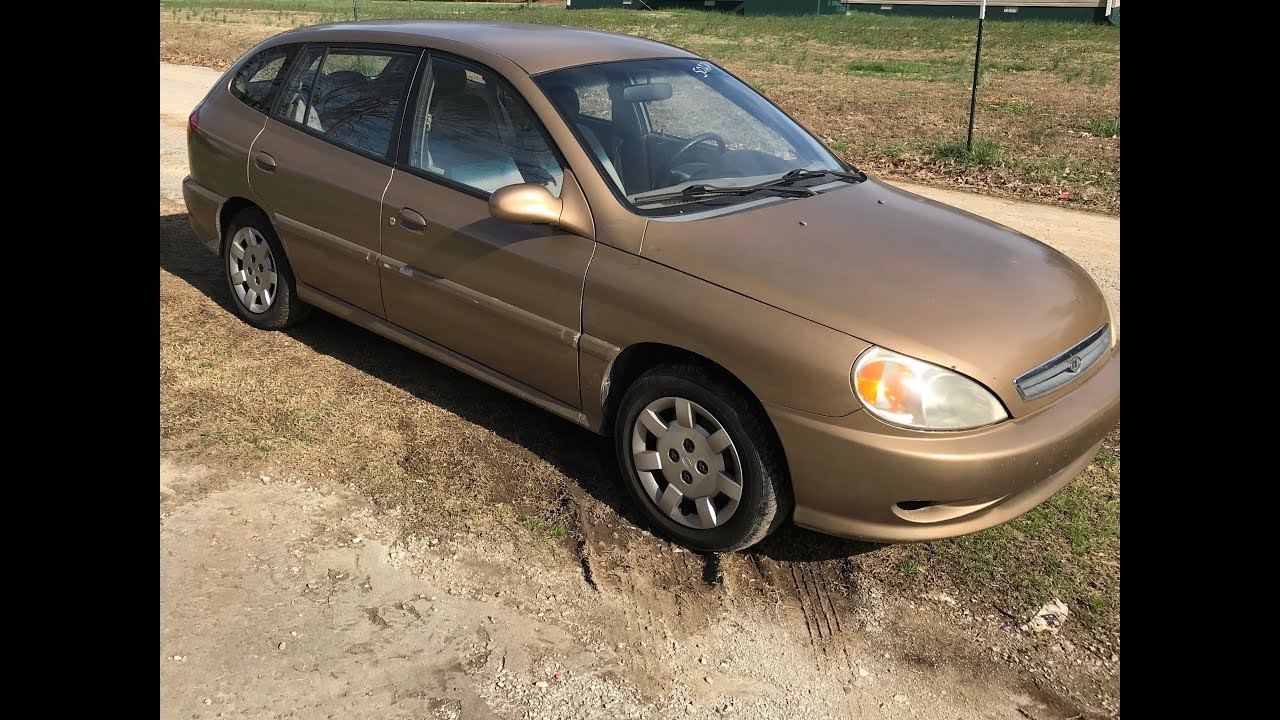 2002 Kia Rio Cinco