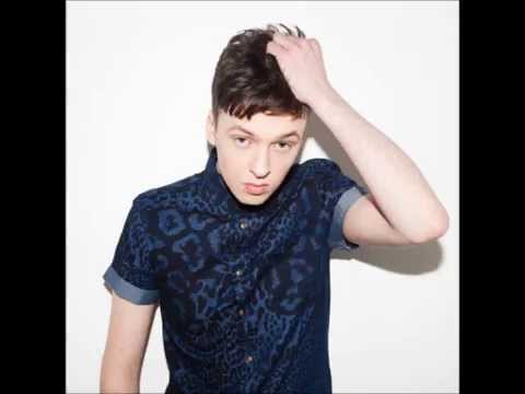 SHIFT K3Y speaks with Special K on The Universal Show about New Single Touch