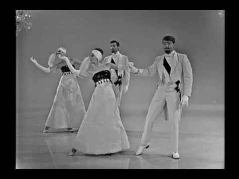 download lagu mp3 mp4 Take 5 Dance, download lagu Take 5 Dance gratis, unduh video klip Take 5 Dance