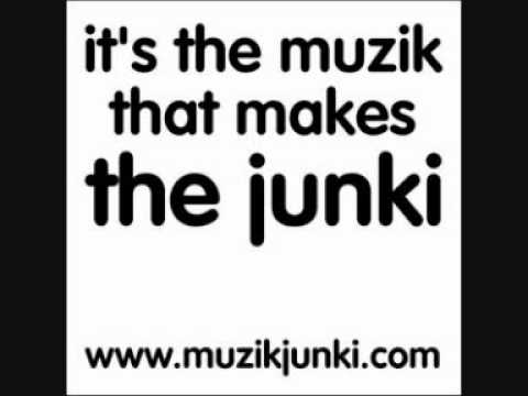 Muzikjunki & Marco den Held - In Love With Red Snapper (Dave Martin M_up)