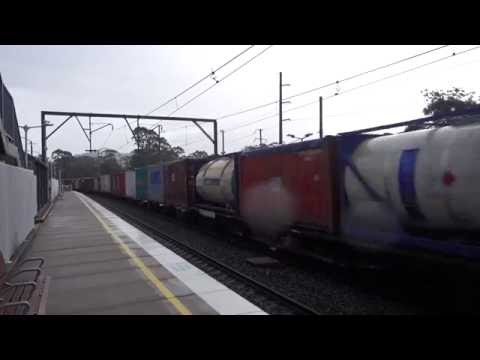 Double NR's with 3AB6 in the rain at Narara - 7/7/16