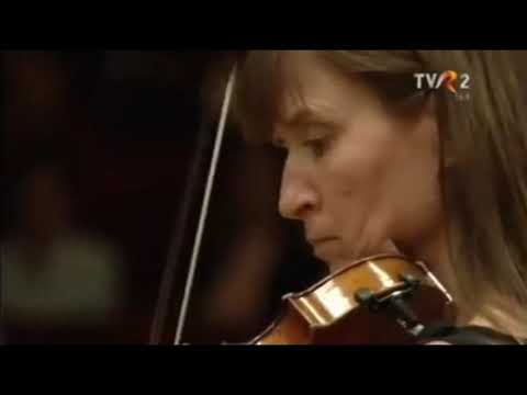 Viktoria Mullova - Bach: Violin Concerto in D major - Ottavio Dantone/Accademia Bizantina