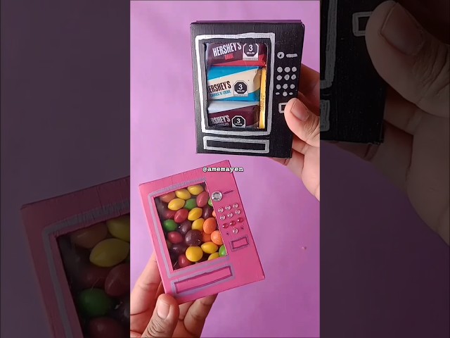 Vídeo relacionado con Pack Regalos Originales para San Valentin | Incluye Vino Ramon Bilbao + Bombones San Valentin Caja Roja Nestle + Osito Peluche LOVE + Rosa | Perfectos Regalos de San Valentín para Mujer y Hombres