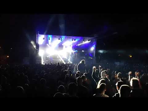 BuGaJ - żyję sobie.. (prod. Chris Falcone)