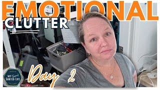 Declutter 2024 : Extreme Decluttering and Self-Acceptance