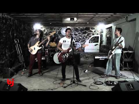 EL GARAGE PRESENTA A "BÚFFALO"