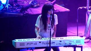 Lights - &quot;Close to Me&quot; - (Cover, by The Cure) - #Winnipeg 2010