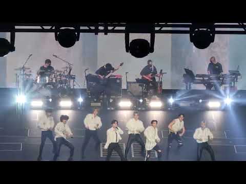 Stray Kids Anaheim 220719 - Hellevator, TOP, Victory Song