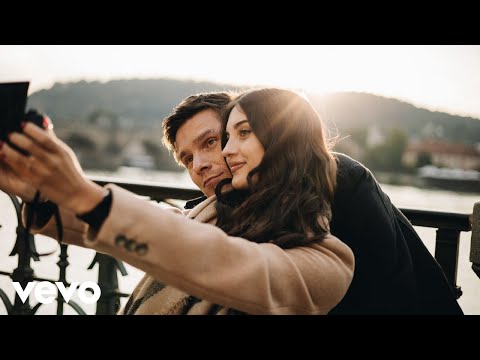 Pavel Callta - Básně o nás dvou (Official Music Video)