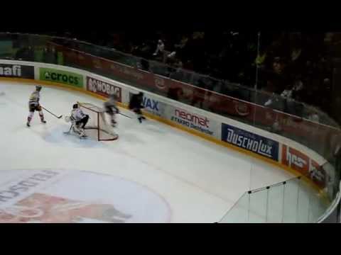 02.23.2013. - SC Bern vs. EV Zug: Petr Sykora scores