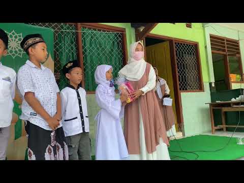 Peringatan isra' miraj (UPT SD NEGERI 209 GRESIK)