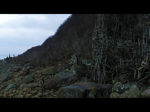 Hiking to Nimis alone in December (Sweden)
