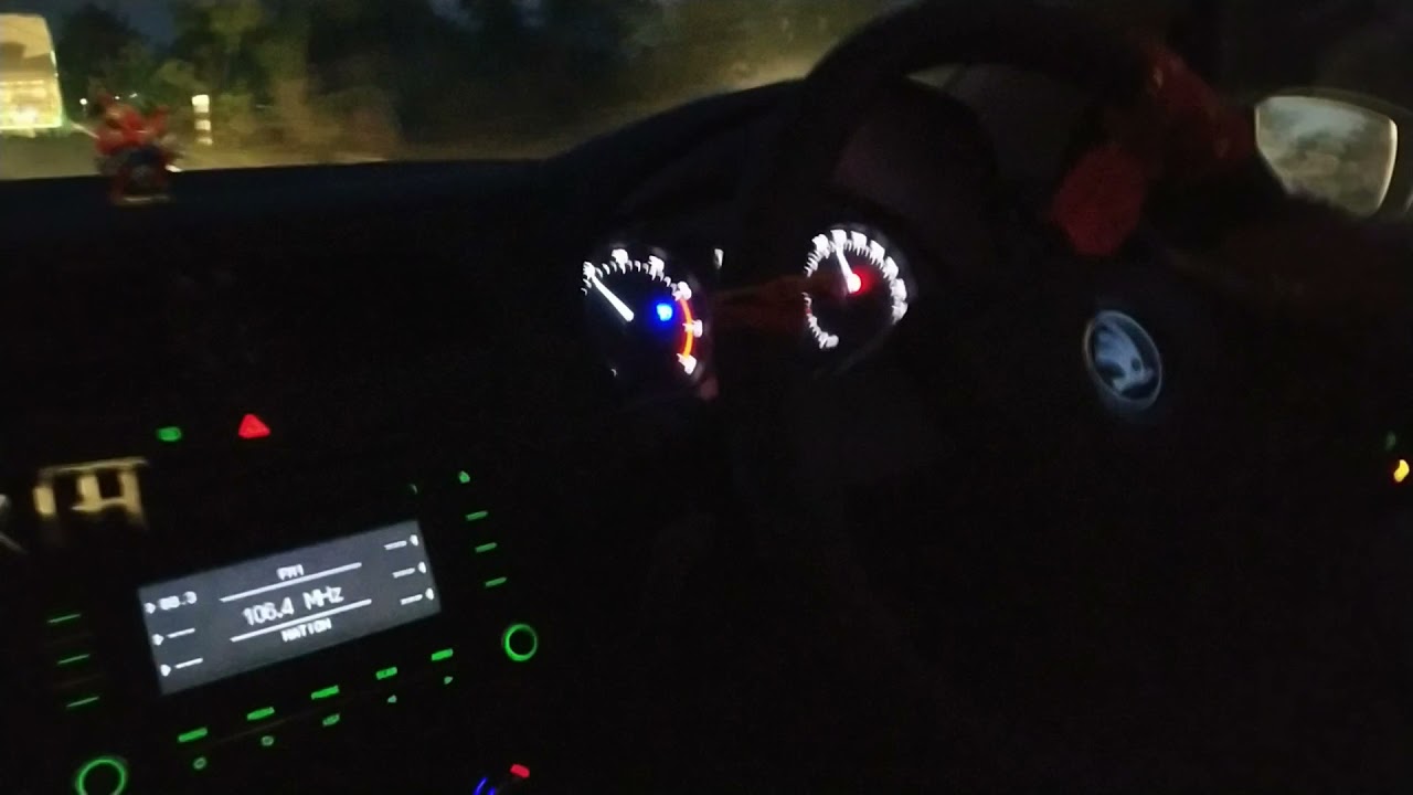 Skoda rapid tsi 150km/hr 😎😎 status