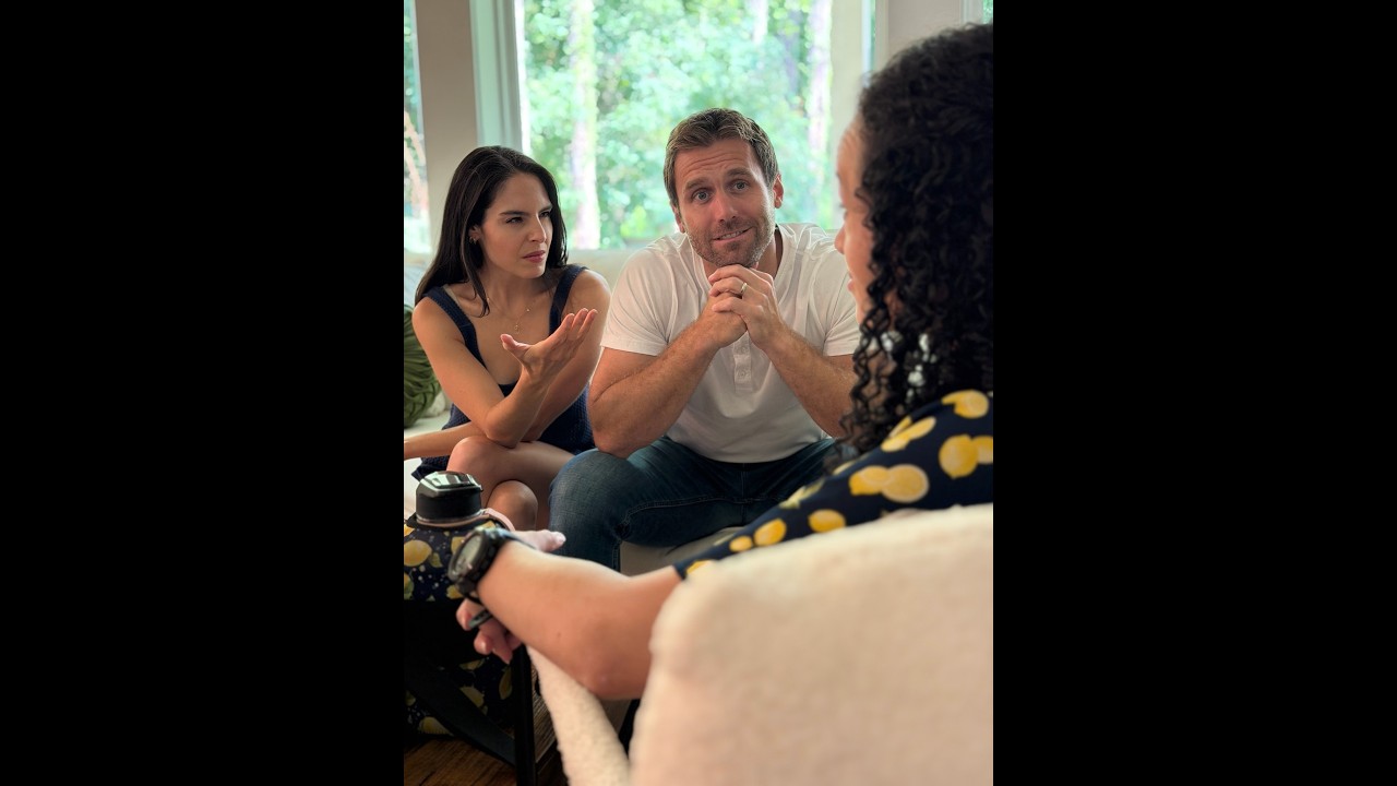 When the marriage counselor has to show Danielle how to seduce Ben!