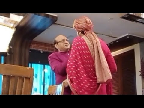 Parineeti Mein Rakesh Aur papa M.L.A Ahlawat ke beach takraav..... watch