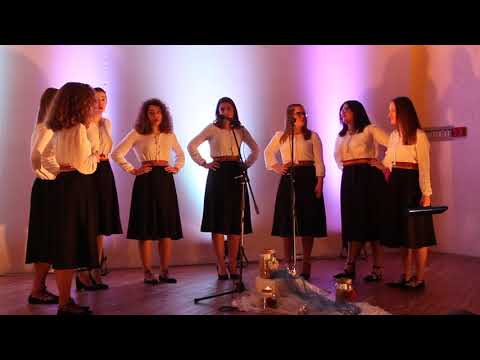 Klapa Izergo -Divojka je zelen bor gojila
