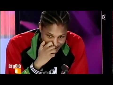 Casey dans l'émission "Studio M" sur France Ô (23-10-10)