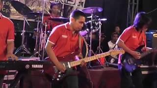 Download lagu Yunita - Sing Biso (LIVE MUSIC DANGDUT BONDOWOSO) || DEVITA MUSIC ENTERPRISE mp3