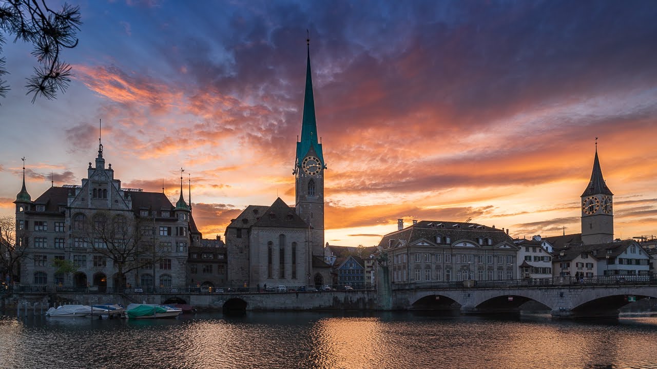 Experience the stunning timelapse of the iconic Fraumunster Church!