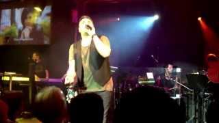 To party den tha ginei-Remos