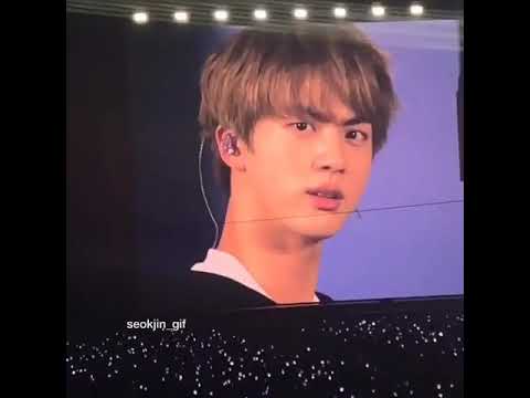 190117BTS Jin's Army Bomb Ring Glasses😂at 'LOVE YOURSELF' WORLD TOUR ~ JAPAN Day 2