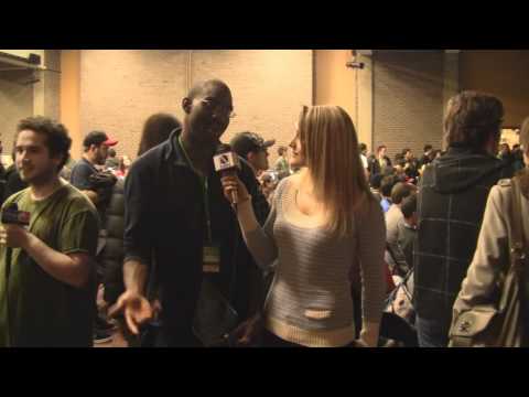 SSF4 AE champion Di3mini0n at APEX 2012