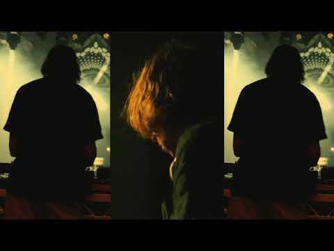 Daniel Avery (feat HAAi) - Wall of Sleep (Harvey McKay Remix)