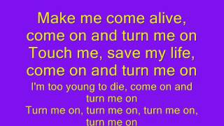 David Guetta Ft. Nicki Minaj - Turn Me On lyrics.