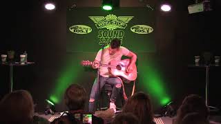 Chase Bryant - Hell If I Know (Live)