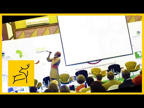 Ammi The Veggie Man Performance At The First Agroecology Conference | ORGANIC ADVENTURES