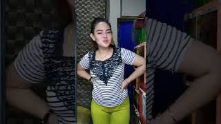 Download lagu Bigo Live Tante Semok goyang ebot hot mp3