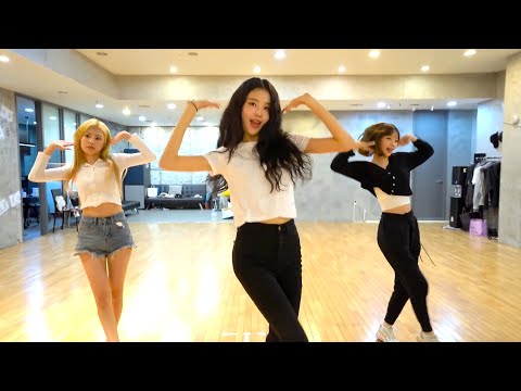 [HD] IZ*ONE Catallena (Hyewon Chaewon and Wonyoung) Dance Practice