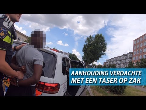 MAGNEETVISSEN MET DE POLITIE | VERDACHTE MET EEN TASER | POLITIE ALMERE BUITEN | DOENJA & JW