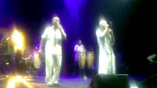 Danakil le 6 octobre 2009 a l'olympia - Les vieillards en duo avec Michel (pére de Balik)