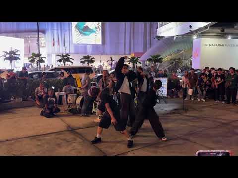 OverAll (O.V.A) - 'Takhta' Performance at Bukit Bintang, KL