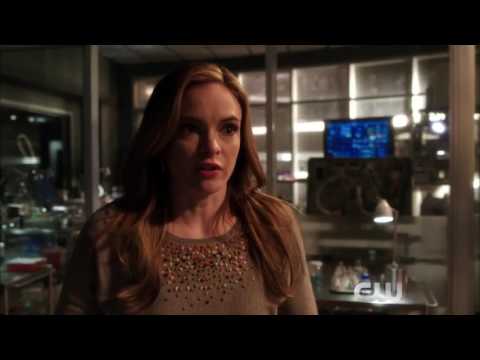 The Flash 3x17 Supergirl Musical Sneak Peek #6 "Duet"Season 3 Episode 17 Preview