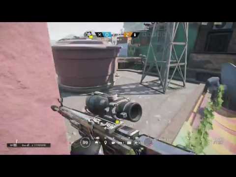 Awesome glitch spot on favela rainbow six siege