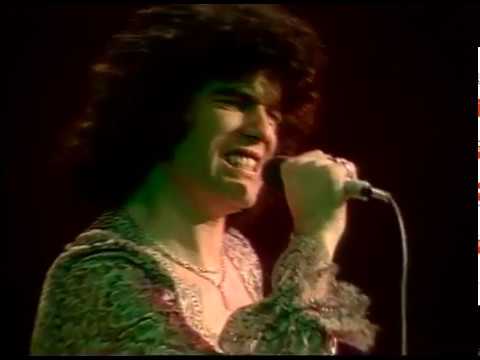 Nazareth - Love Hurts  (Official Music Video)