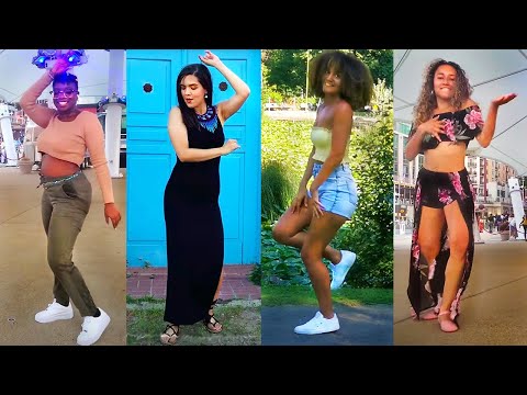 Women Dancing Bachata | Dakhóta, Ciara, Raven, y Isolde | Nelly Soriano "Desaires"