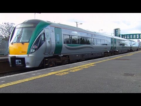 Irish Rail 22000 Class Intercity Train 22253 - Monasterevin Station, Kildare