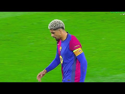 Ronald Araújo 2025 🤯 Insane Defending