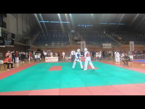 Paweł Torzewski czerwony