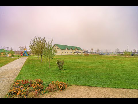 Domeniu turistic de vanzare cu teren 26ha si 2500mpu in Micesti, Arges - 0744600620