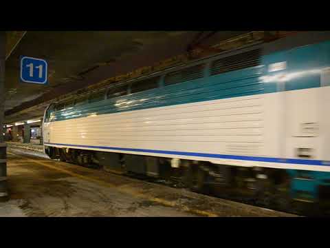 E403 019 con ICN1910 per Torino Porta Nuova in partenza da Napoli Centrale