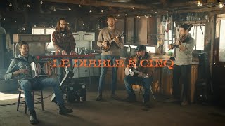 On t'attend à cabane