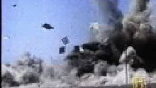 [問卦] 為什麼 美國現在都不展示武器轟炸了?