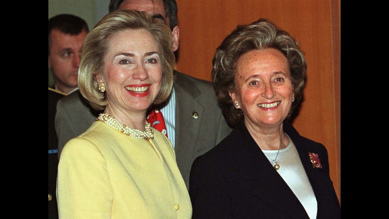 L’hommage d’Hillary Clinton à Bernadette Chirac dans C à Vous