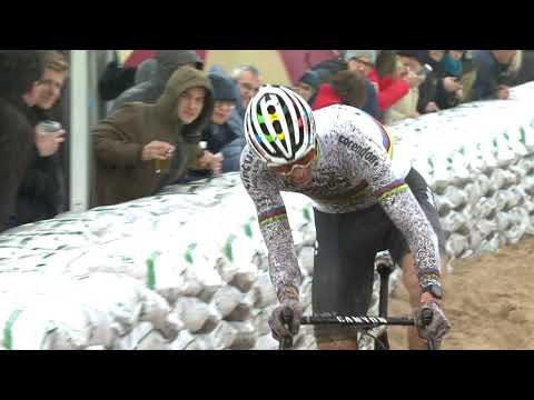 Ongenaakbare Van der Poel volgt zichzelf op in Niel