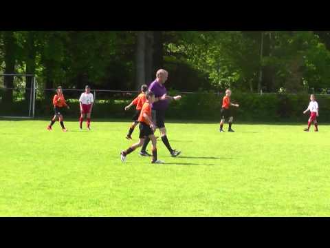 14 mei 2015 Gouda D1 - VV De Meern D3 toernooi Jonathan 2-1 Doelpunt Leandro (1-1)